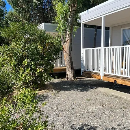 Village Torrenova 홀리데이파크 *